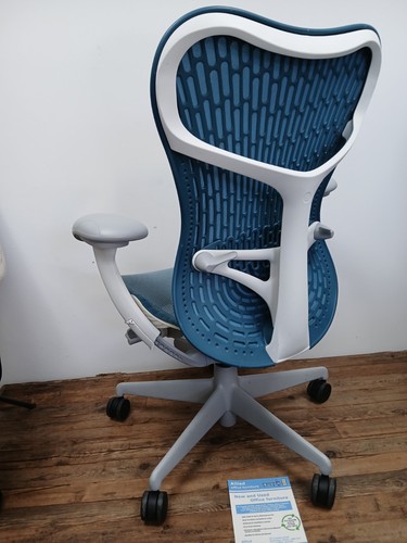 Herman miller mirra - miller, 2