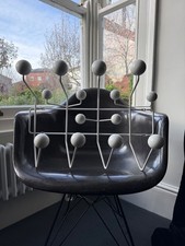  HermanMiller Eames