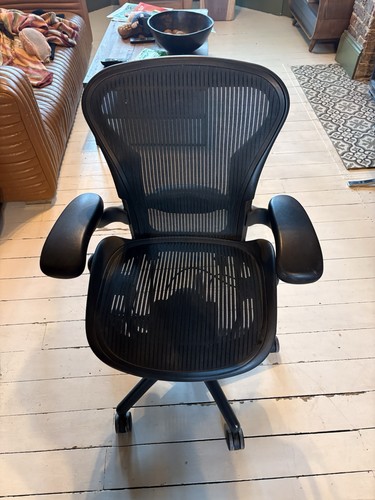 Herman miller size - miller,