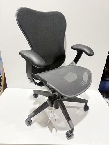 Herman miller mirra chair - miller,