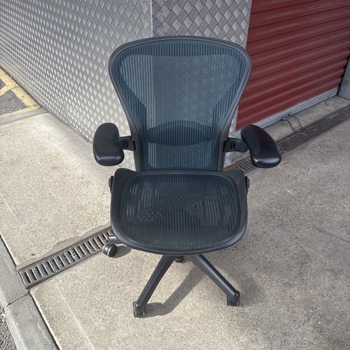 Herman miller aeron - herman,